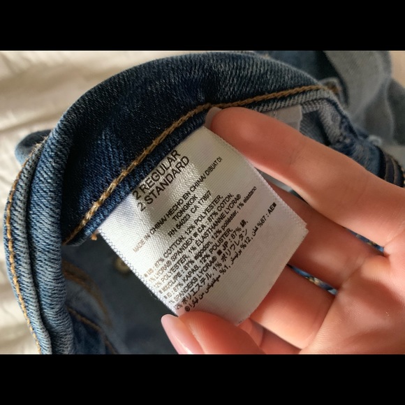 Blue jean shorts. Old navy - Picture 3 of 4